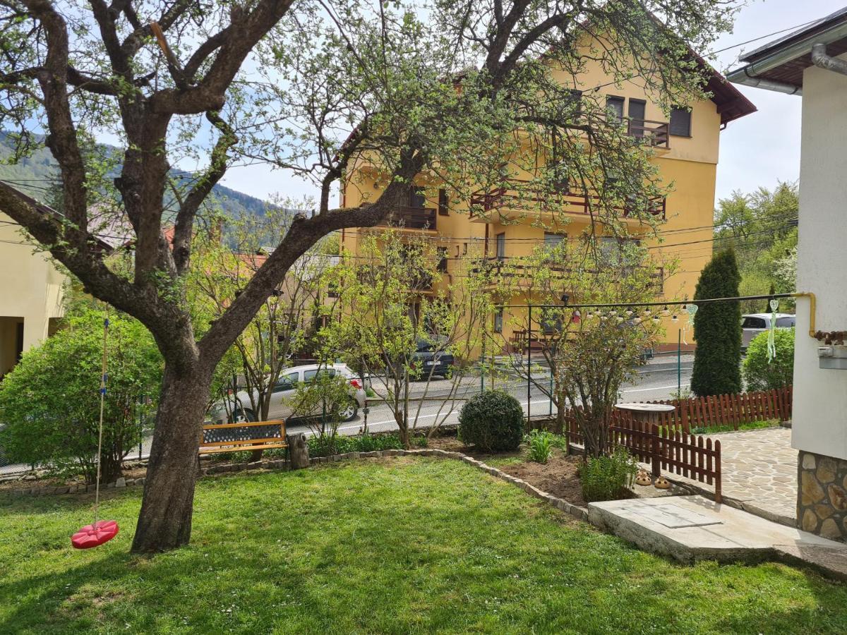 Casa De Gallois Sinaia Esterno foto